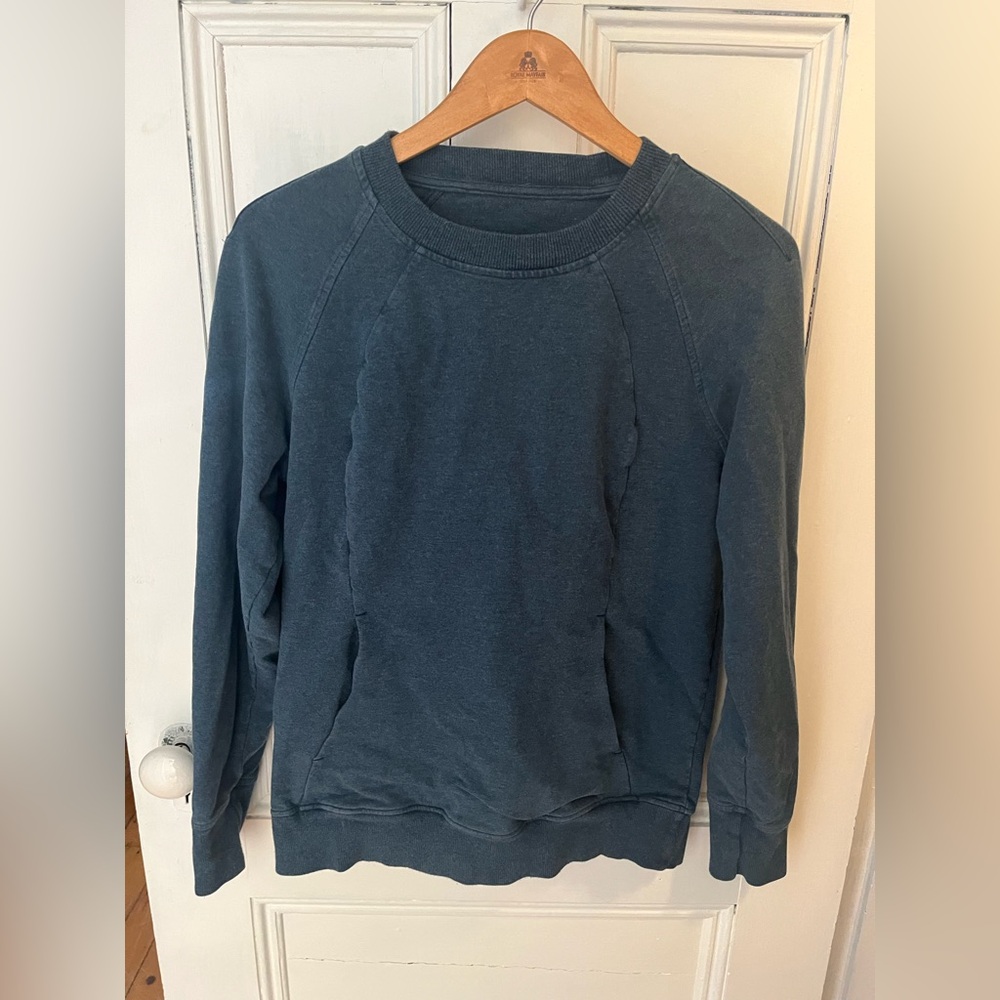 Lululemon sweatshirt, blue/teal size 8